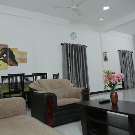Birunthavanam Vavuniya Extérieur photo