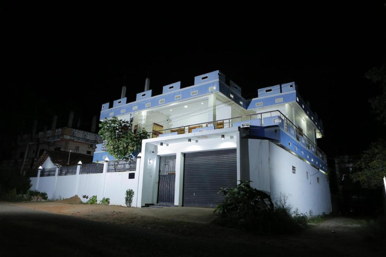Birunthavanam Vavuniya Extérieur photo