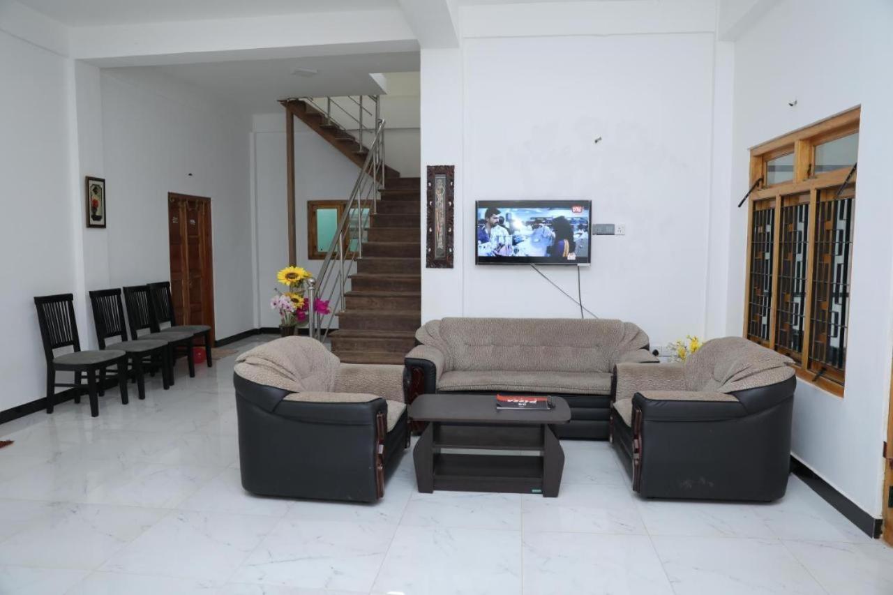 Birunthavanam Vavuniya Extérieur photo