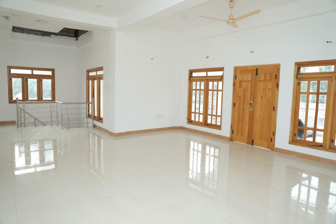 Birunthavanam Vavuniya Extérieur photo